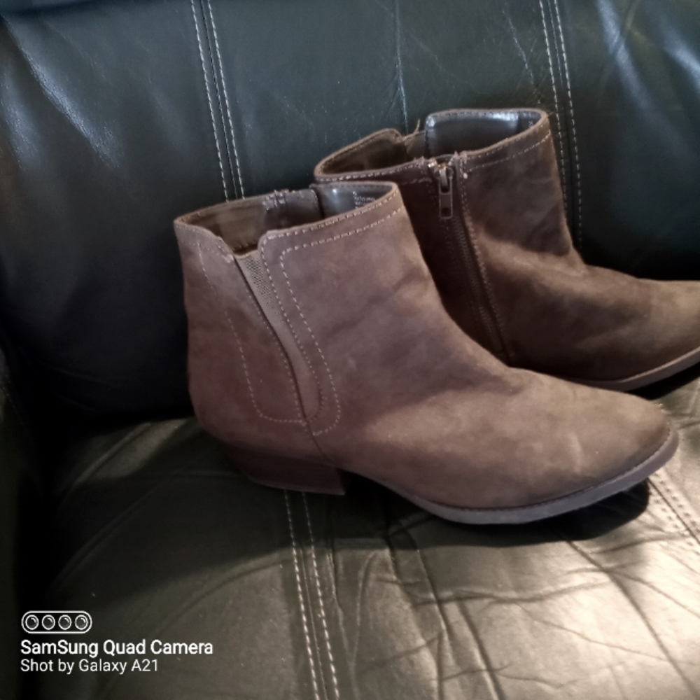 Suede Booties EUC